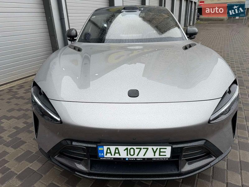 Позашляховик / Кросовер Xiaomi YU7 2025 в Києві фото 5 Позашляховик / Кросовер Xiaomi YU7 2025 в Києві