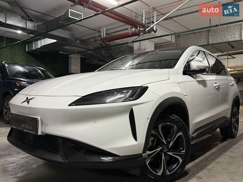 Внедорожник / Кроссовер Xpeng G3 2019 в 