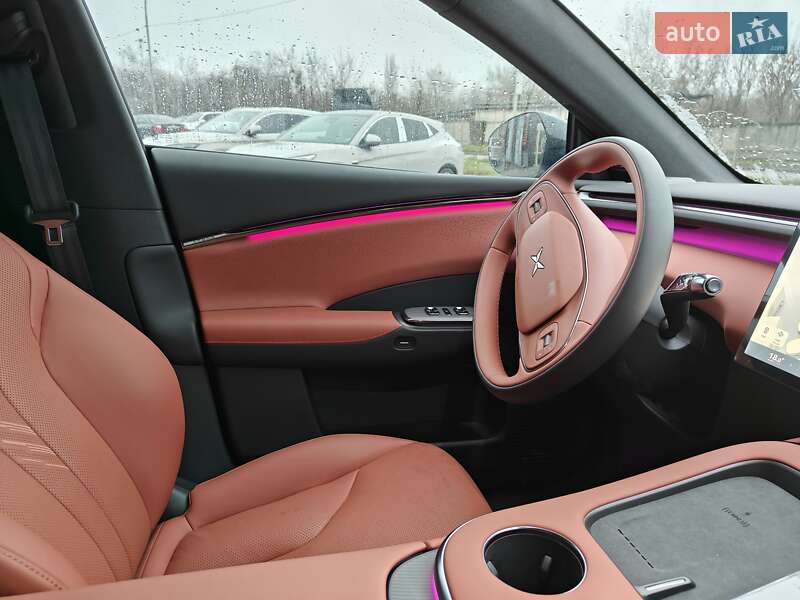 Внедорожник / Кроссовер Xpeng G7 2025 в Киеве