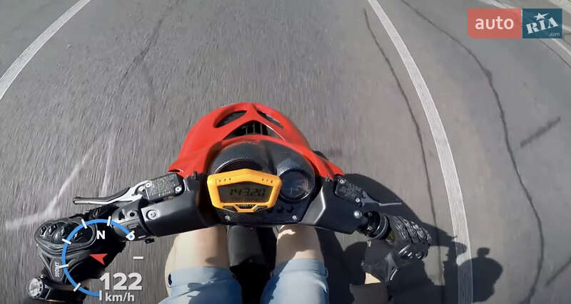 Скутер Yamaha Aerox 2001 в Дніпрі