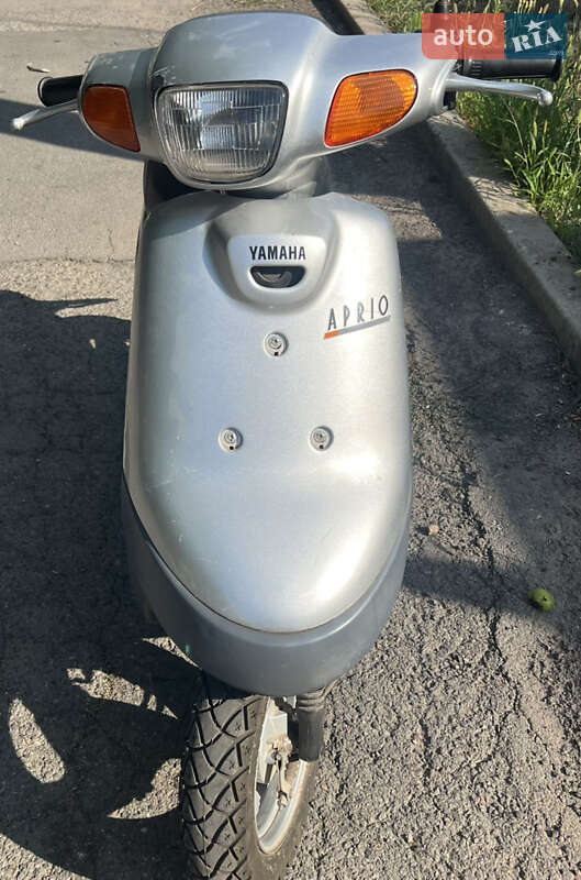 Yamaha Aprio 2011