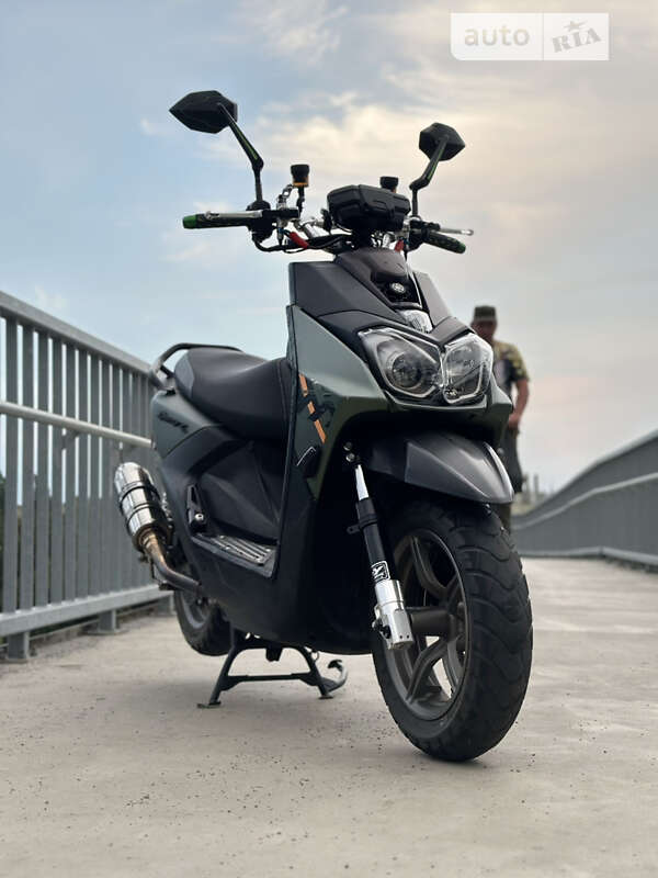 Макси-скутер Yamaha BWS 2019 в Обухове
