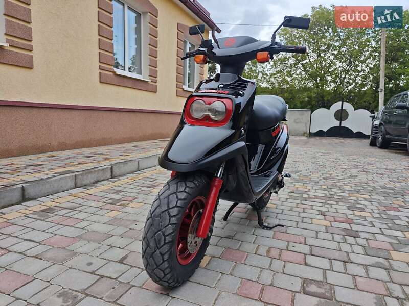 Скутер Yamaha BWS 1999 в Кам'янець-Подільському