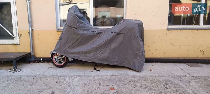 Скутер Yamaha Cygnus 2000 в Білгороді-Дністровському фото 4 Скутер Yamaha Cygnus 2000 в Білгороді-Дністровському