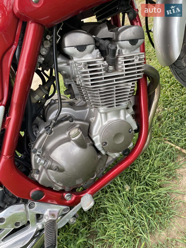 Мотоцикл Спорт-туризм Yamaha Diversion 2001 в Новом Буге