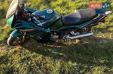 Мотоцикл Спорт-туризм Yamaha Diversion 1996 в Долині