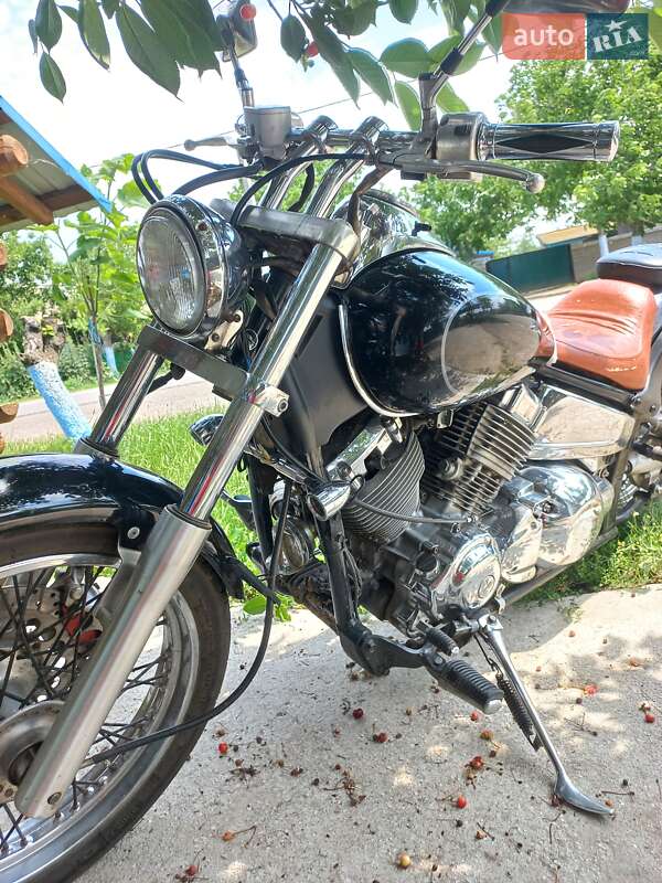 Вантажні моторолери, мотоцикли, скутери, мопеди Yamaha Drag Star 400 1998 в Татарбунарах