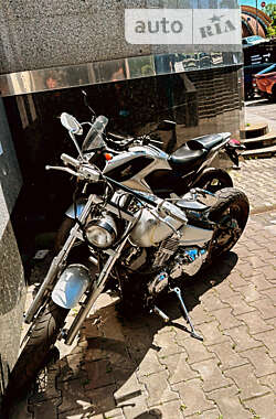 Боббер Yamaha Drag Star 400 2003 в Киеве
