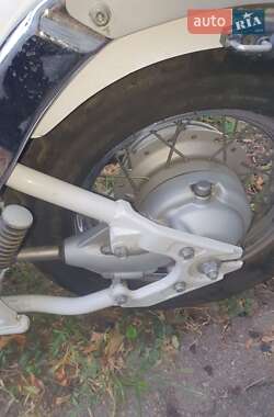 Мотоцикл Чоппер Yamaha Drag Star 400 2003 в 