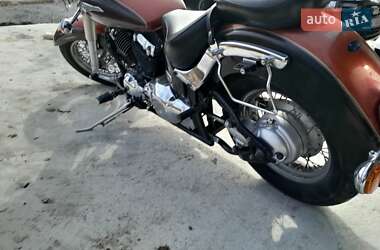 Мотоцикл Классік Yamaha Drag Star 400 2000 в 