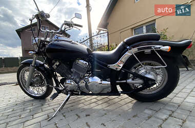 Мотоцикл Круизер Yamaha Drag Star 400 1997 в  фото 4 Мотоцикл Круизер Yamaha Drag Star 400 1997 в
