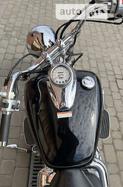 Мотоцикл Круизер Yamaha Drag Star 650 2006 в 