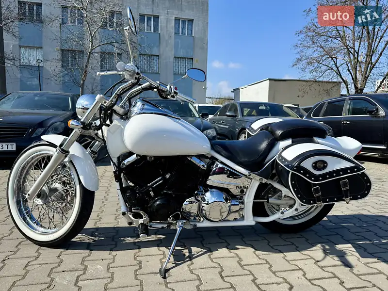 Мотоцикл Круизер Yamaha Drag Star 2001 в 