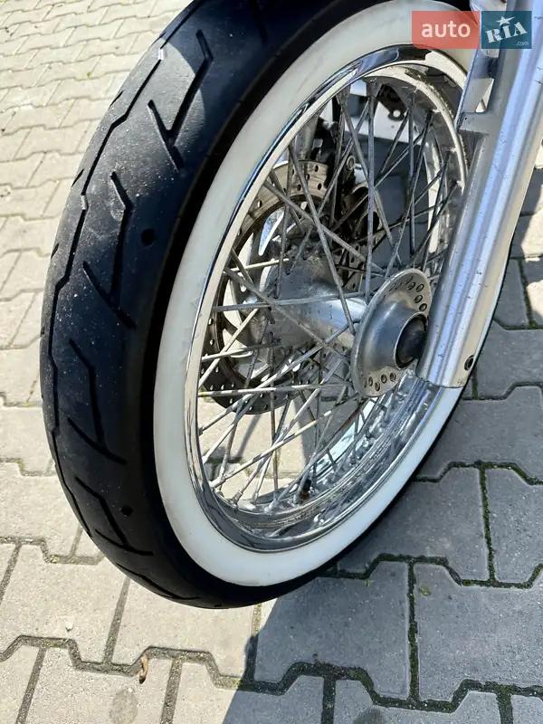 Мотоцикл Круизер Yamaha Drag Star 2001 в 
