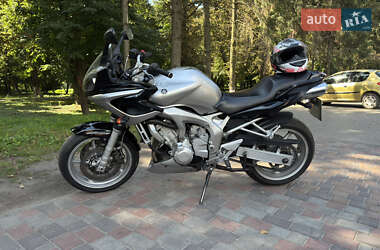 Мотоцикл Спорт-туризм Yamaha Fazer 2004 в 