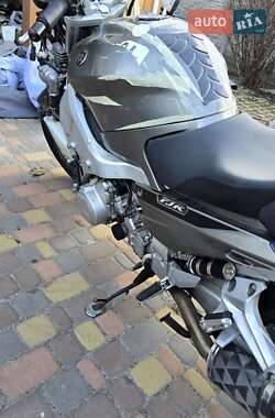 Мотоцикл Спорт-туризм Yamaha FJR 1300 2013 в 