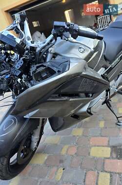 Мотоцикл Спорт-туризм Yamaha FJR 1300 2013 в 