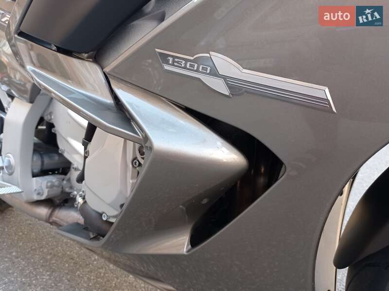 Мотоцикл Багатоцільовий (All-round) Yamaha FJR 1300 2013 в Києві фото 18 Мотоцикл Багатоцільовий (All-round) Yamaha FJR 1300 2013 в Києві