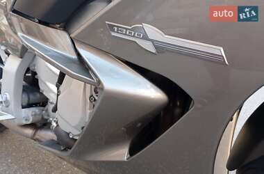 Мотоцикл Многоцелевой (All-round) Yamaha FJR 1300 2013 в  фото 18 Мотоцикл Многоцелевой (All-round) Yamaha FJR 1300 2013 в