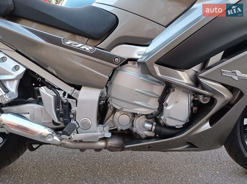 Мотоцикл Багатоцільовий (All-round) Yamaha FJR 1300 2013 в Києві фото 21 Мотоцикл Багатоцільовий (All-round) Yamaha FJR 1300 2013 в Києві
