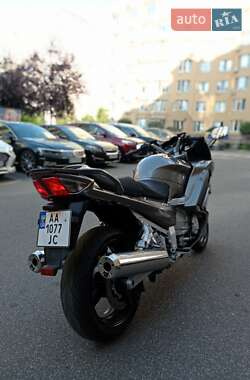 Мотоцикл Многоцелевой (All-round) Yamaha FJR 1300 2013 в  фото 5 Мотоцикл Многоцелевой (All-round) Yamaha FJR 1300 2013 в
