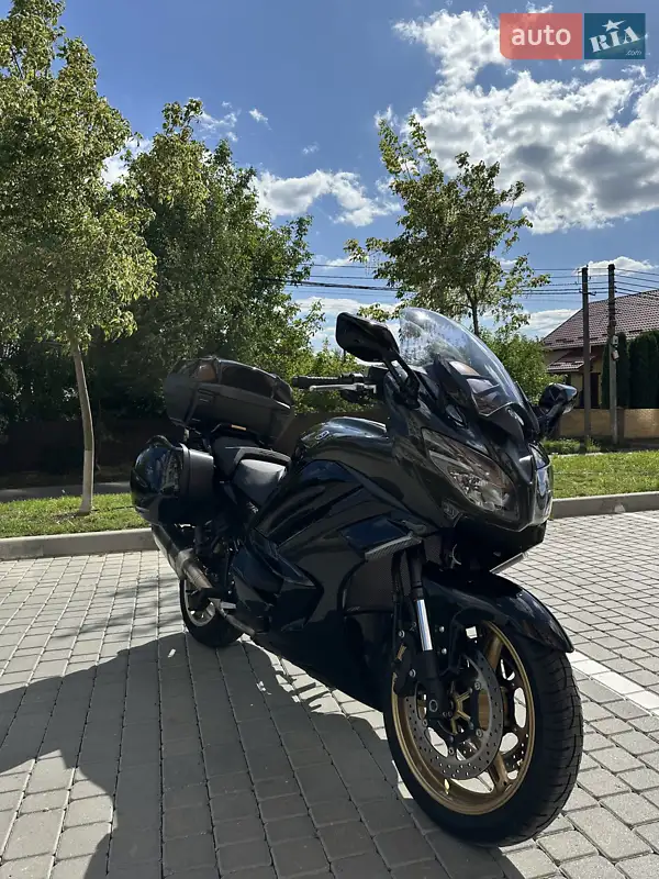 Yamaha FJR 1300 2015 VIN JYARP26E3FA000784 фото оголошення 6 з 29