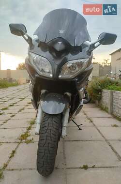 Мотоцикл Спорт-туризм Yamaha FJR 1300 2015 в 