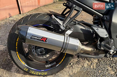 Мотоцикл Спорт-туризм Yamaha FZ-1 2011 в 