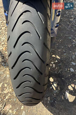 Мотоцикл Спорт-туризм Yamaha FZ-1 2011 в 