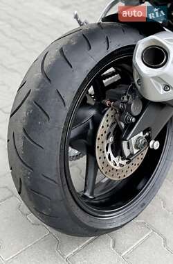 Мотоцикл Без обтекателей (Naked bike) Yamaha FZ-1 2006 в 