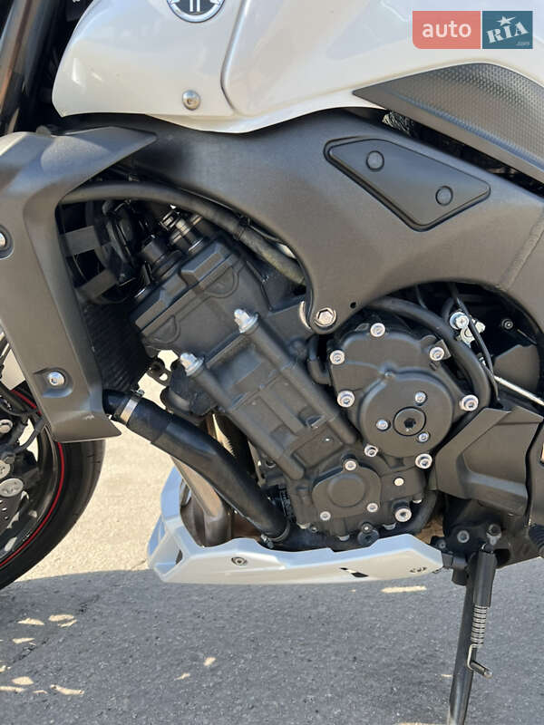 Мотоцикл Без обтекателей (Naked bike) Yamaha FZ-1 2008 в Полтаве