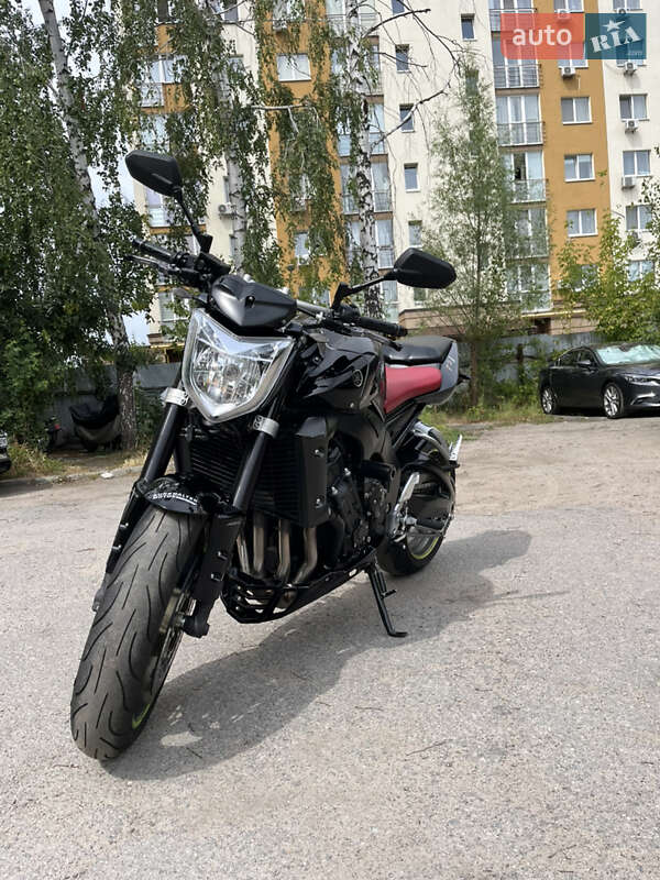 Мотоцикл Без обтекателей (Naked bike) Yamaha FZ-1 2011 в Вишневом