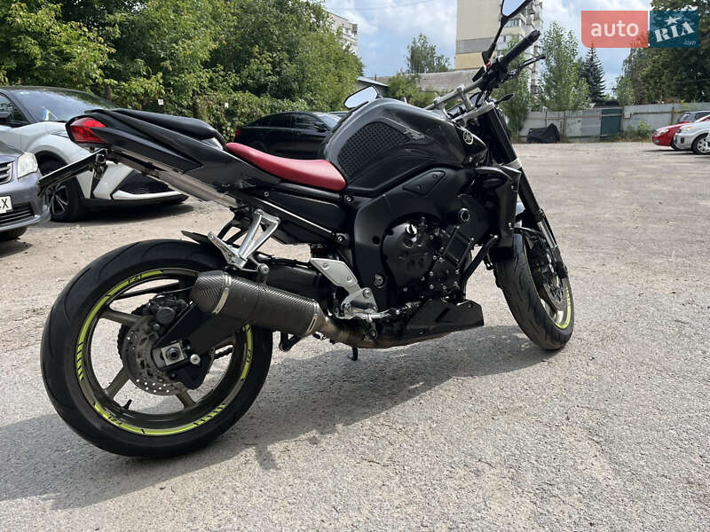 Мотоцикл Без обтекателей (Naked bike) Yamaha FZ-1 2011 в Вишневом