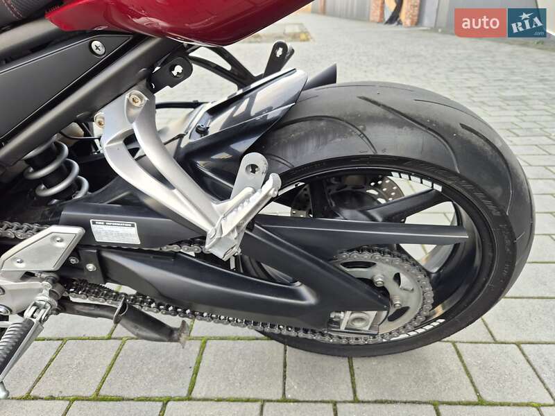 Мотоцикл Классик Yamaha FZ-1 2006 в Хмельницком