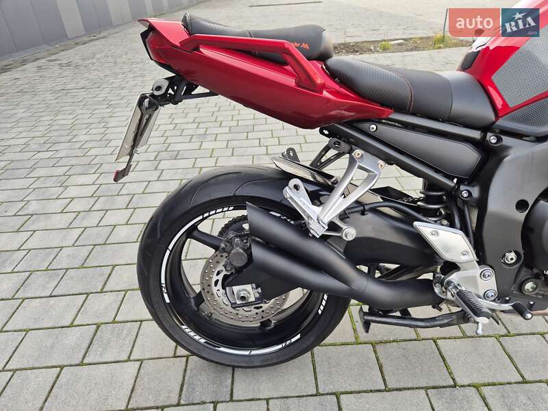 Мотоцикл Классик Yamaha FZ-1 2006 в Хмельницком