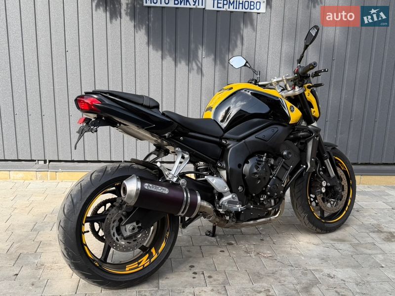 Мотоцикл Без обтекателей (Naked bike) Yamaha FZ-1 2010 в Новомосковске