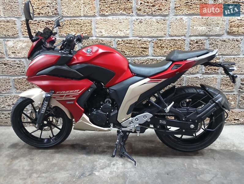 Yamaha FZ 25 2017
