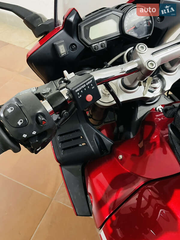 Мотоцикл Спорт-туризм Yamaha FZ1 Fazer 2013 в Киеве фото 20 Мотоцикл Спорт-туризм Yamaha FZ1 Fazer 2013 в Киеве