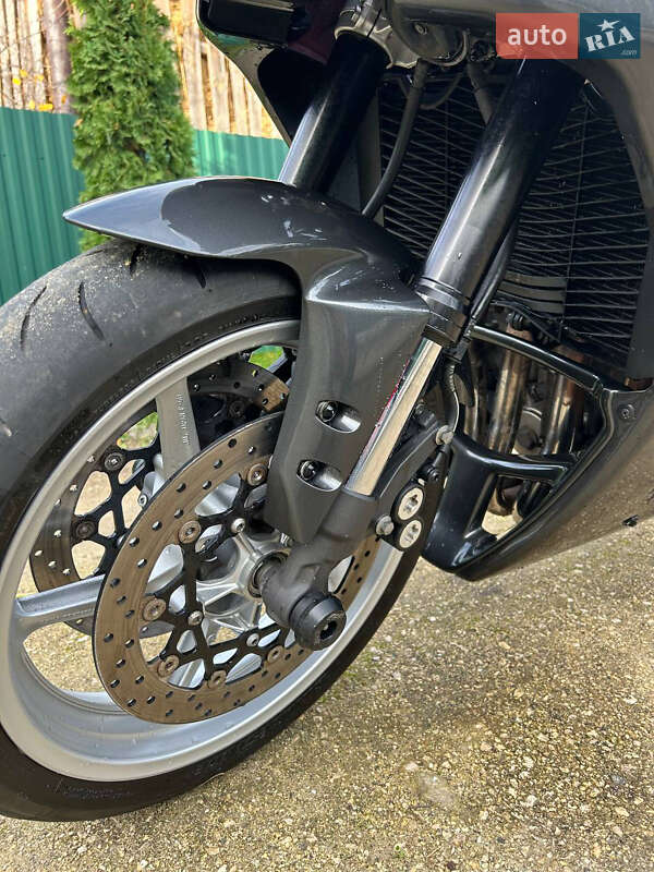 Мотоцикл Многоцелевой (All-round) Yamaha FZ1 Fazer 2008 в Радивилове