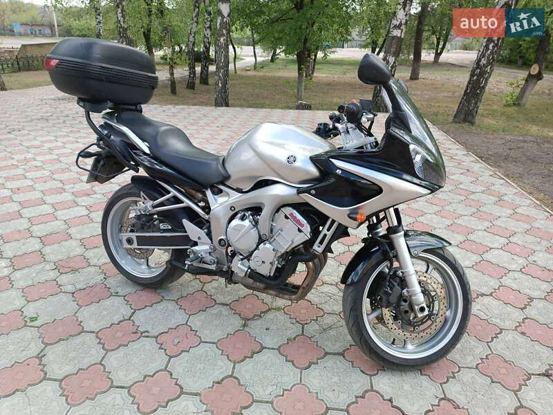 Мотоцикл Спорт-туризм Yamaha FZ6 Fazer 2004 в Ізюмі