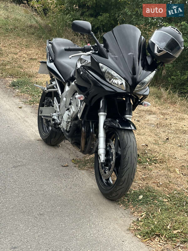 Мотоцикл Спорт-туризм Yamaha FZ6 Fazer 2006 в Козині