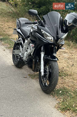 Мотоцикл Спорт-туризм Yamaha FZ6 Fazer 2006 в Козині