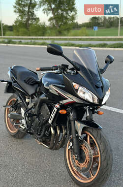 Мотоцикл Многоцелевой (All-round) Yamaha FZ6 Fazer 2008 в 