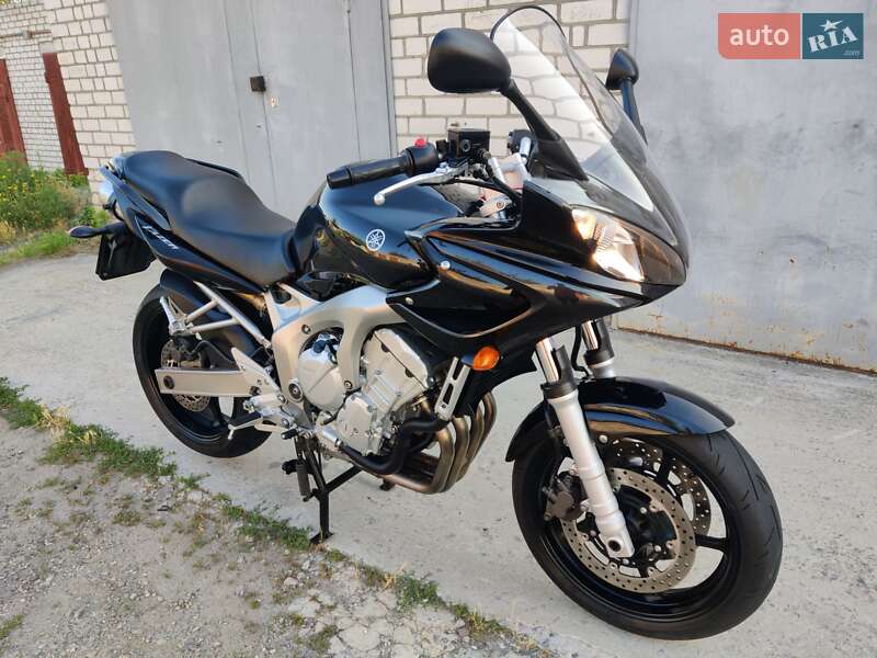 Yamaha FZ6 Fazer 2006