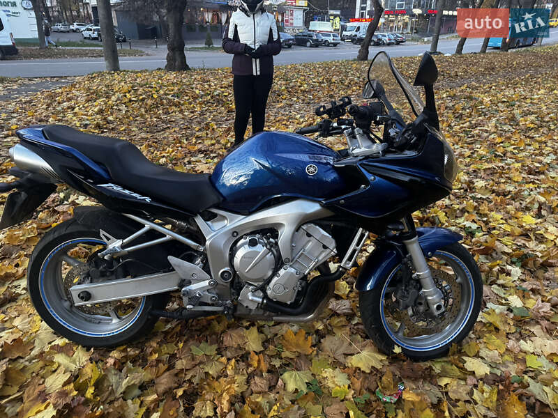 Мотоцикл Спорт-туризм Yamaha FZ6 Fazer 2004 в Ровно фото 4 Мотоцикл Спорт-туризм Yamaha FZ6 Fazer 2004 в Ровно