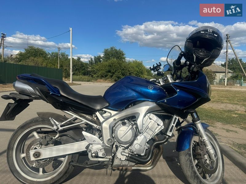 Мотоцикл Спорт-туризм Yamaha FZ6 Fazer 2004 в Ровно