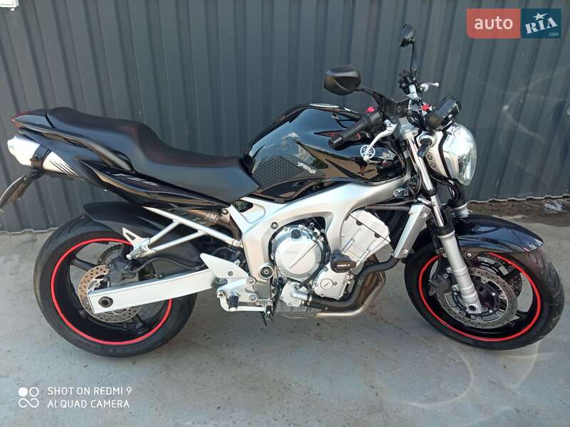Мотоцикл Без обтікачів (Naked bike) Yamaha FZ6 N 2005 в Добропіллі