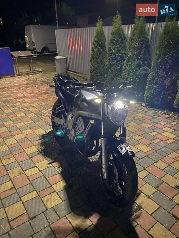 Мотоцикл Спорт-туризм Yamaha FZ6 N 2009 в Долині