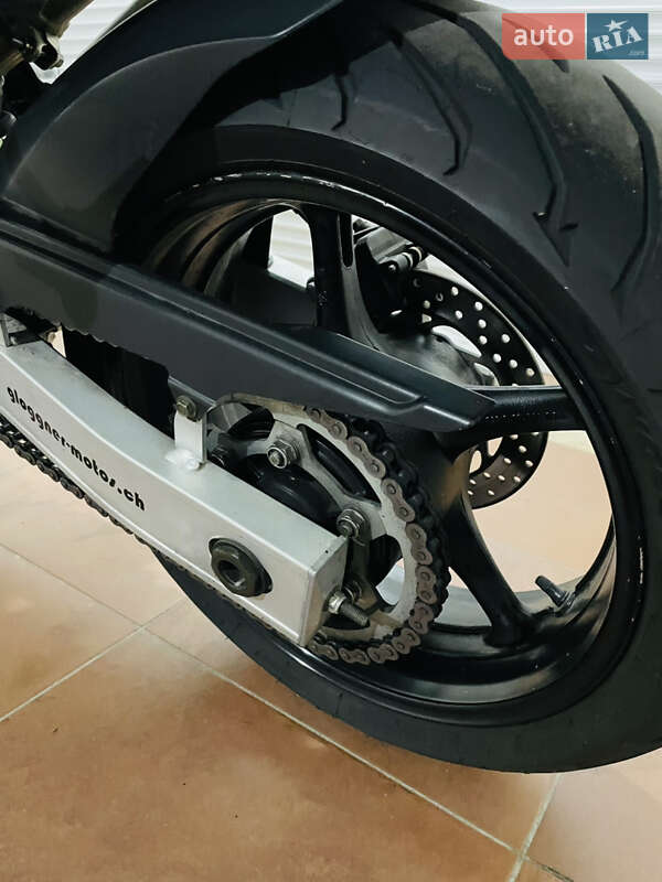 Мотоцикл Без обтекателей (Naked bike) Yamaha FZ6 N 2004 в Киеве