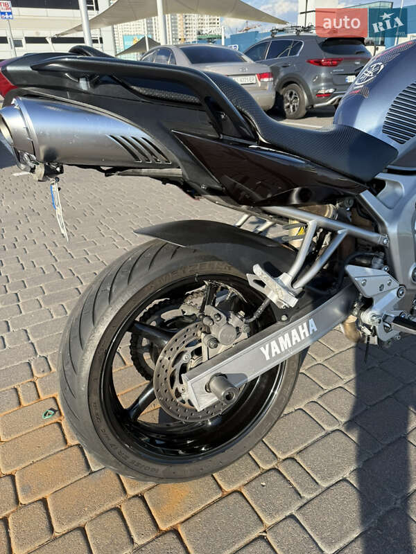 Мотоцикл Спорт-туризм Yamaha FZ6 N 2007 в Бишеві